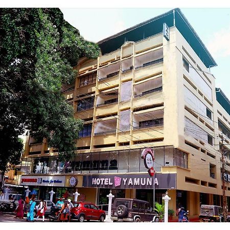 โรงแรมยมุนา Adur ภายนอก รูปภาพ