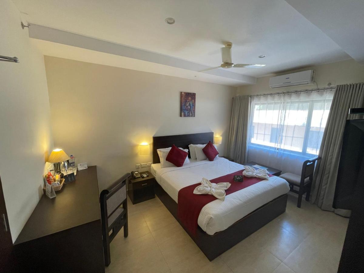 โรงแรมยมุนา Adur ภายนอก รูปภาพ